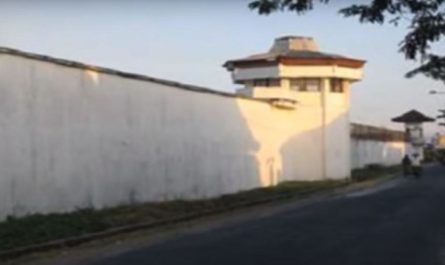 Prison Inmates in Nigeria Release