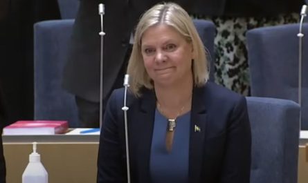 Magdalena Andersson resigns